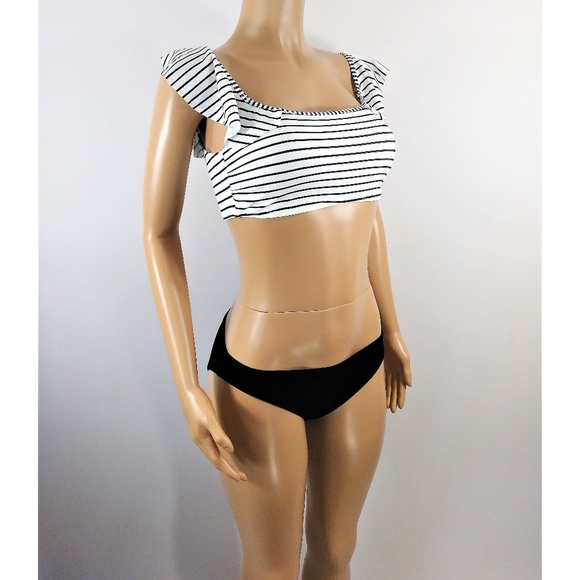 Vince Camuto Black & White 2 PC Swimsute - Picture 1 of 4